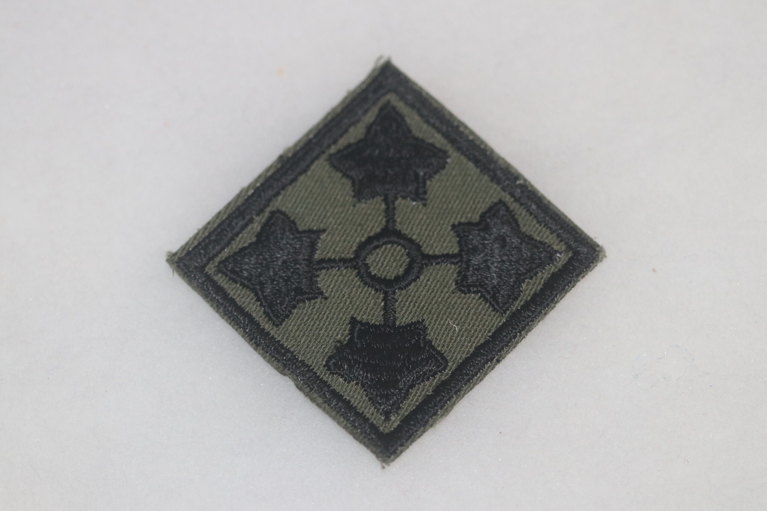 ORIGINAL US ARMY 4th INFANTRY DIVISION VIETNAM SUBDUED TWILL